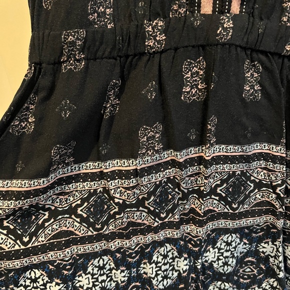 Kendall and Kylie Romper - Picture 3 of 4